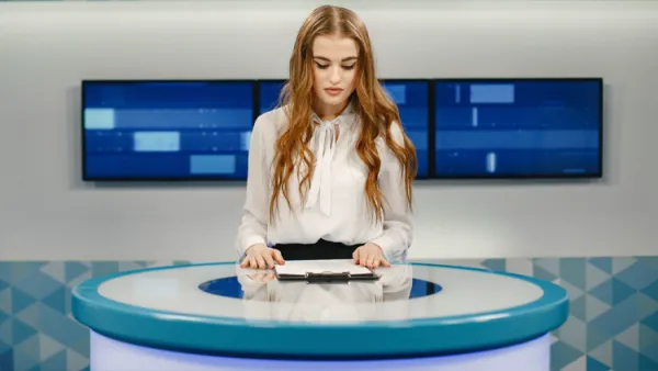 Spikerlik ve Sunuculuk Eğitimi